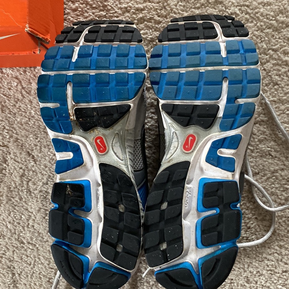 womens nike zoom structure triax